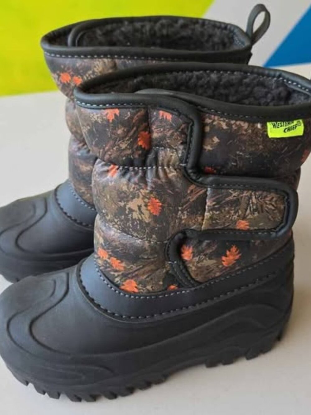 Western Chief Kids Snow Boots sz 11/12- New Without Tags